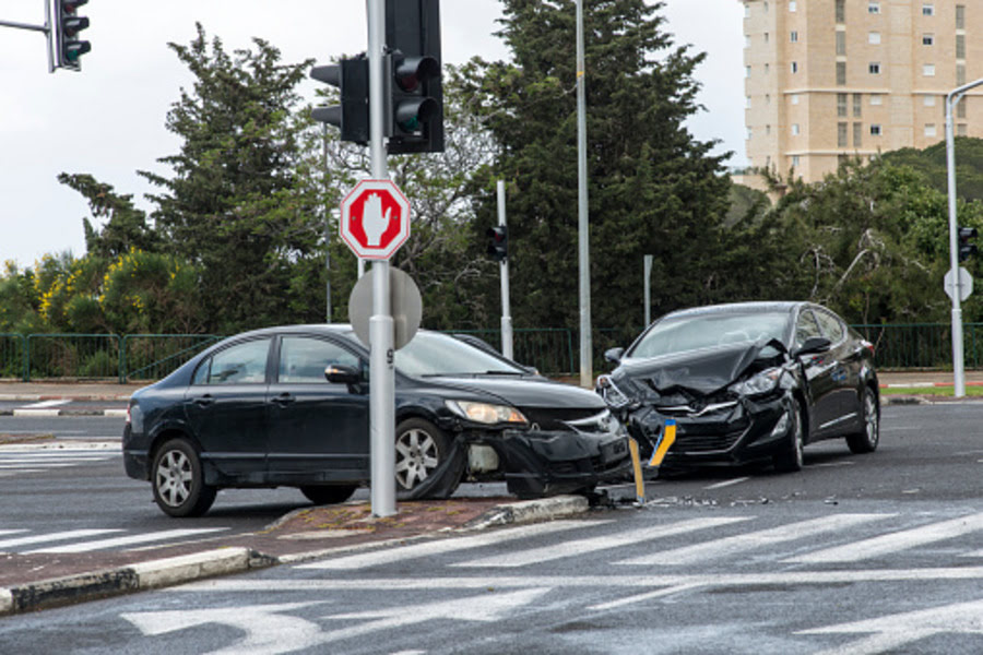 Common Mistakes That Lead to Intersection Accidents